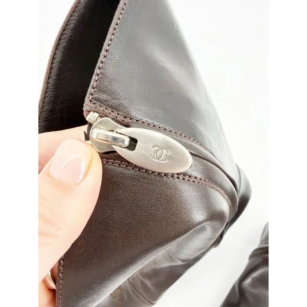 Chanel Vintage Brown Leather CC Cap Toe Silver Heel Riding Boots Size 40 EU 9.5